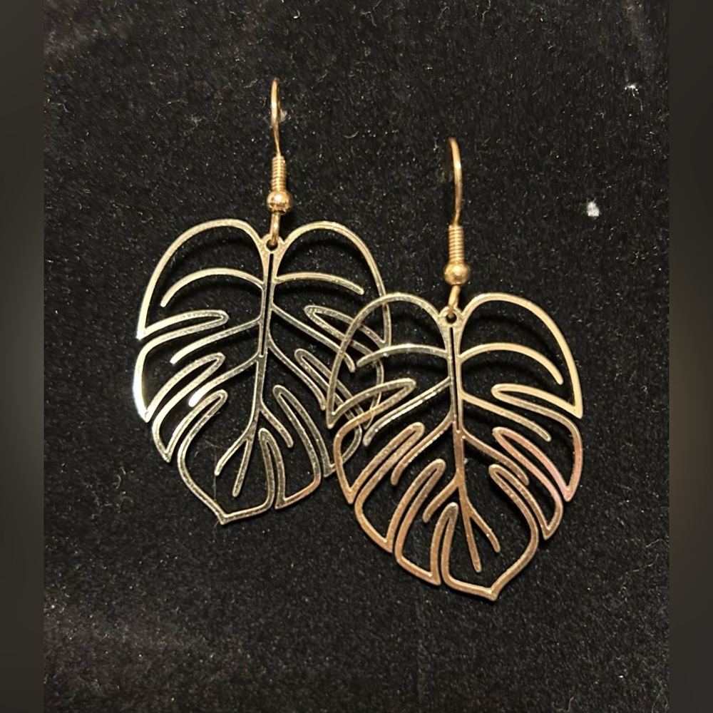 Gold Leaf Earrings.